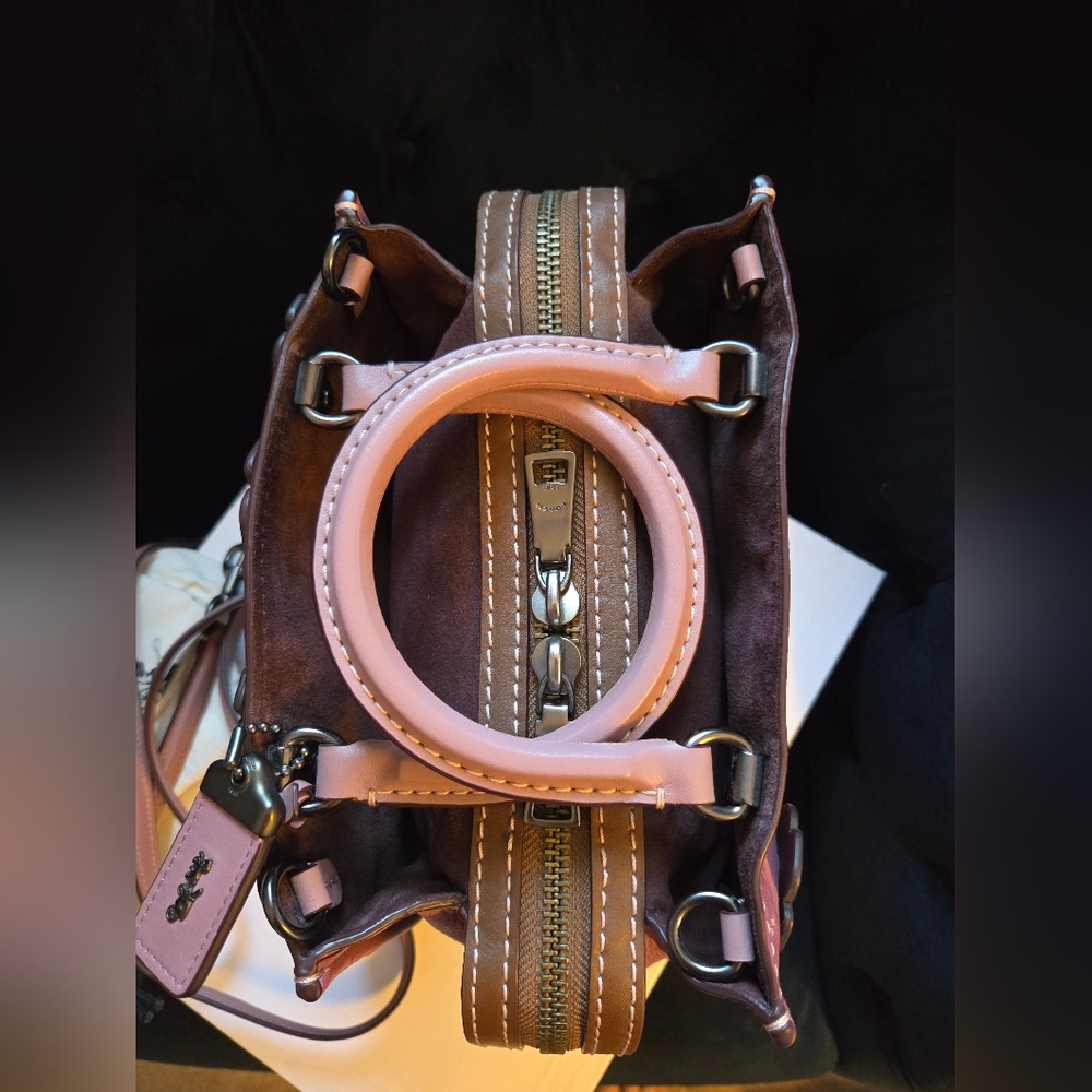 Coach Rogue 25 Tea Rose Applique Satchel - Dusty Pink New Without Tags - Picture 5 of 11
